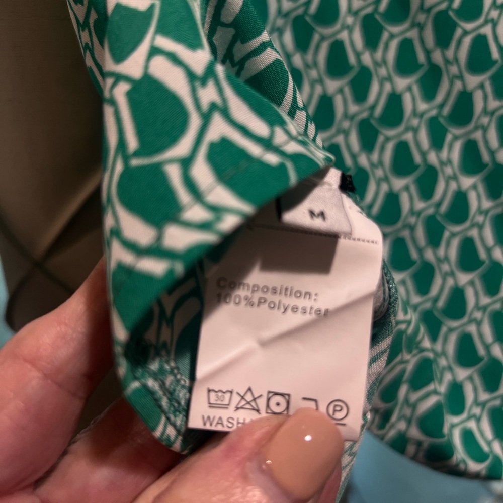 Aluna Levi Green and Pink Patterned Blouse - Picture 14 of 16